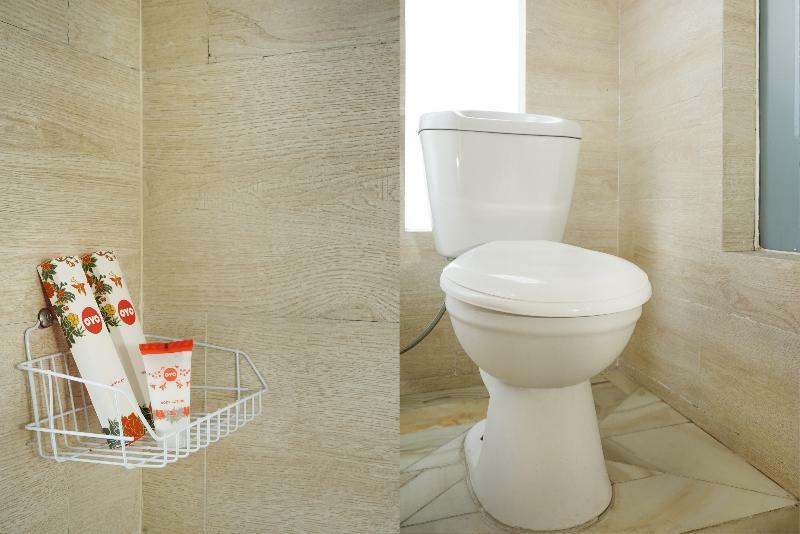 Super Oyo 444 Rafitha Homestay Baturetno Εξωτερικό φωτογραφία
